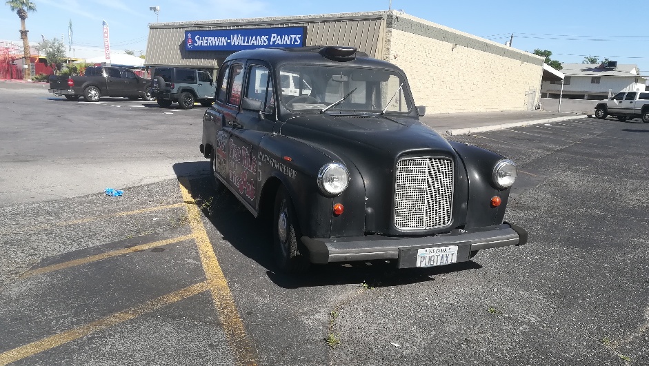 las vegas, le strip, publicité, pub anglais, taxi anglais, cab anglais, voiture de communication, location taxi anglais