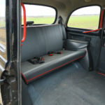 TaxiFun-Vente-de-taxis-anglais-en-carte-grise-francaise