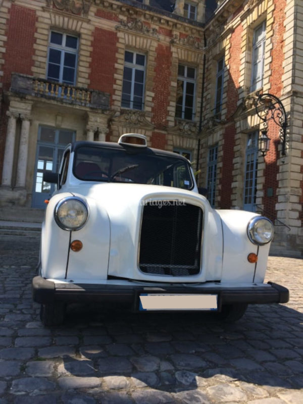 taxi anglais fairway blanc toit vinyle noir