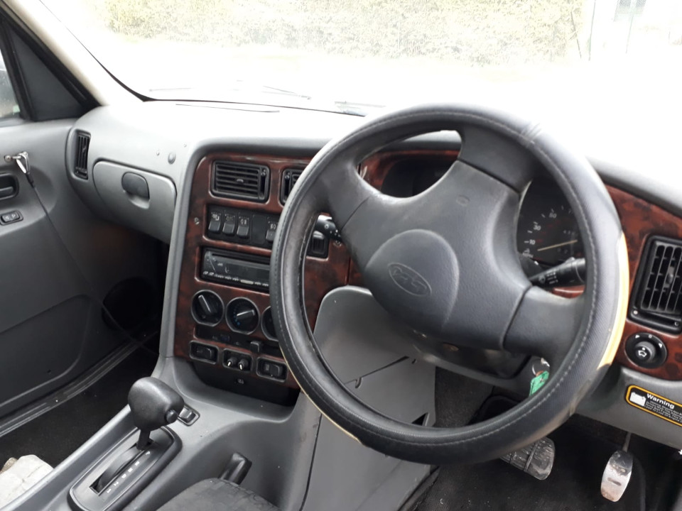 steering wheel london taxi tx1