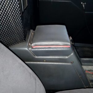 coussin couvercle boite a gant taxi anglais vue de cote