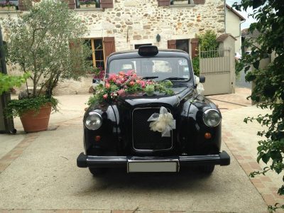 Le "Taxi Phil" de TaxiFun décoré pour un mariage